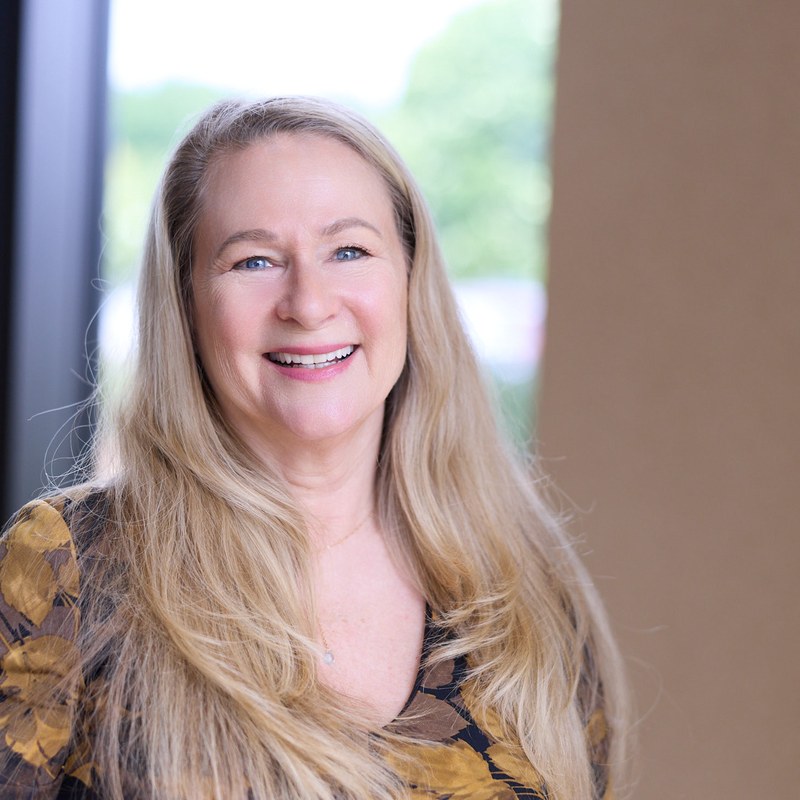 Dr. Tara Perry